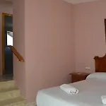 R88 Casa Alegre * Segur de Calafell