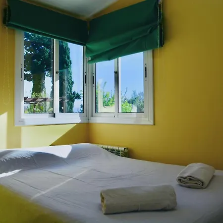 R88 Casa Alegre Villa *