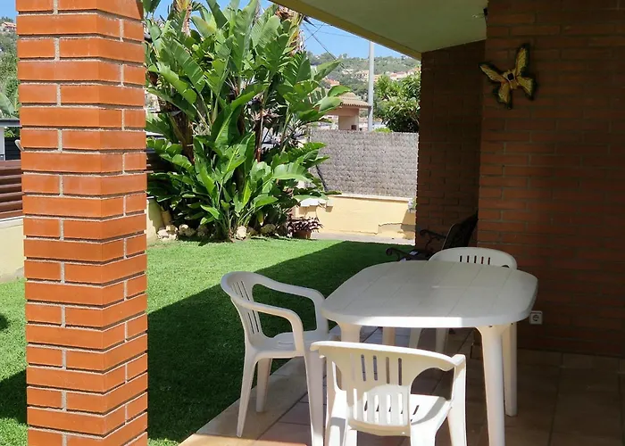 R88 Casa Alegre